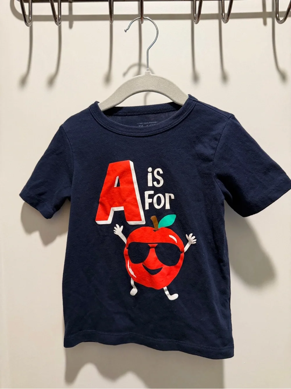 The Children’s Place Boys 3T A Is For Apple Graphic T-Shirt Navy Short Sleeve